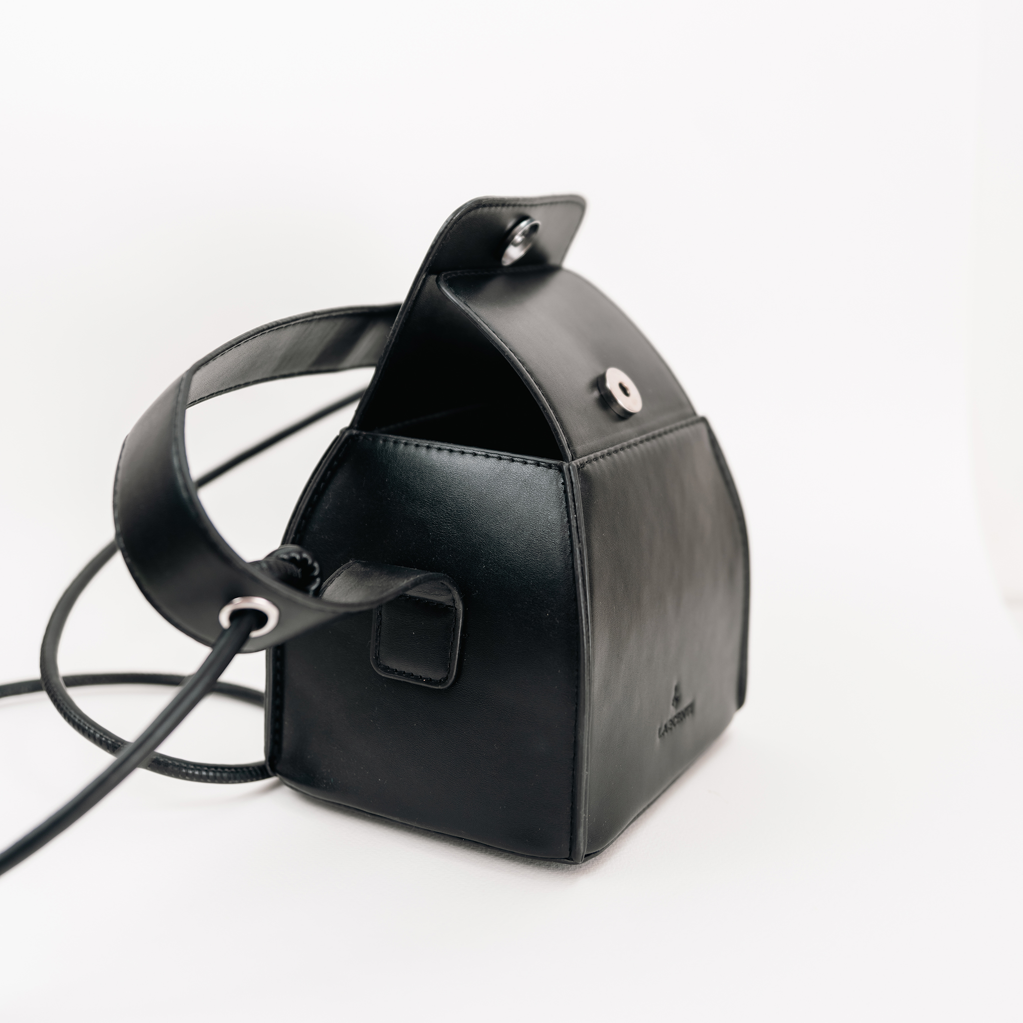 Audrey Bucket Bag - Image 4